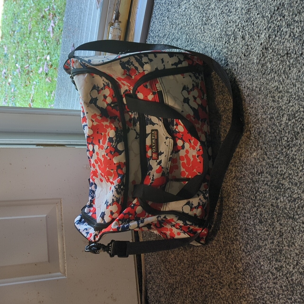 Olympia luggage bag